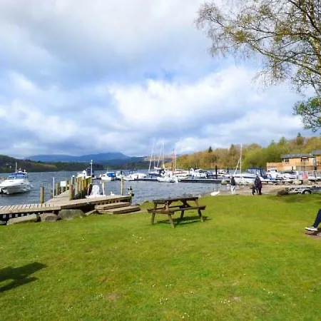 Tiggywinkle Beck Деревянный коттедж *